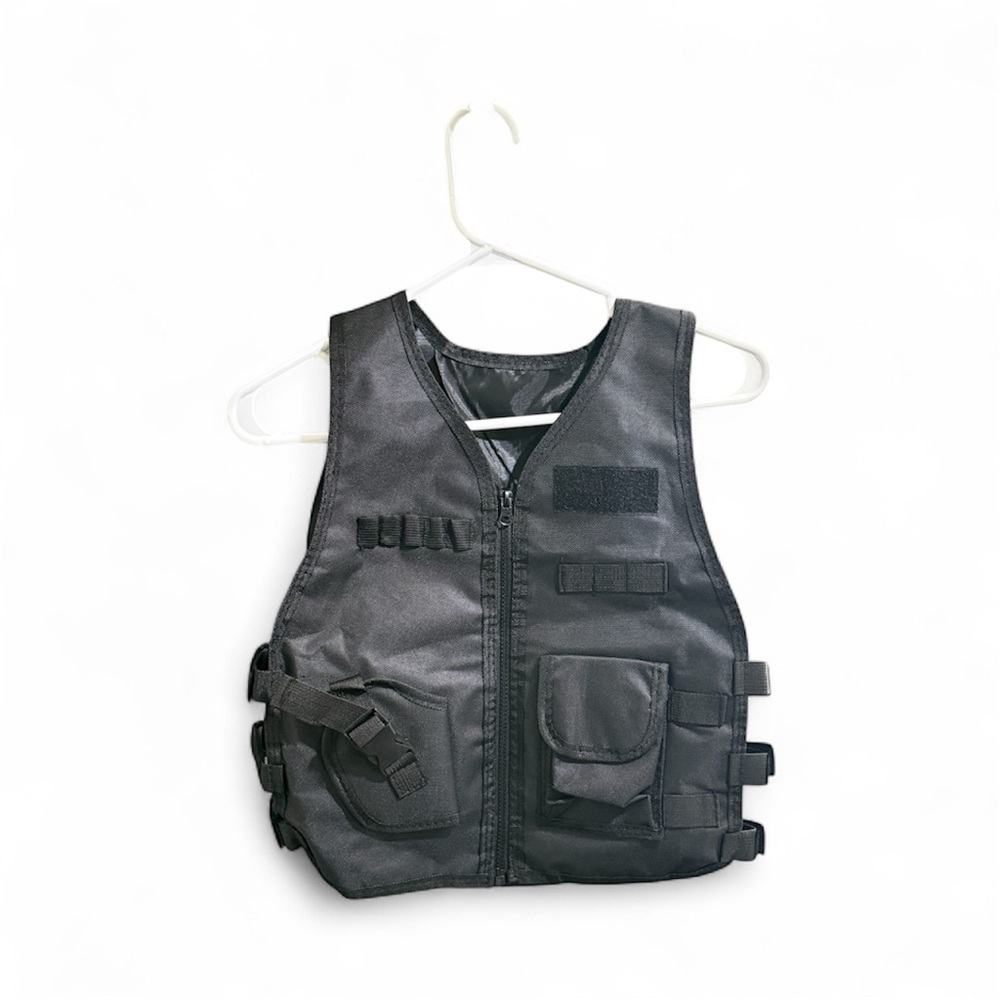 Kids Black Tactical Vest or beginner hunting vest